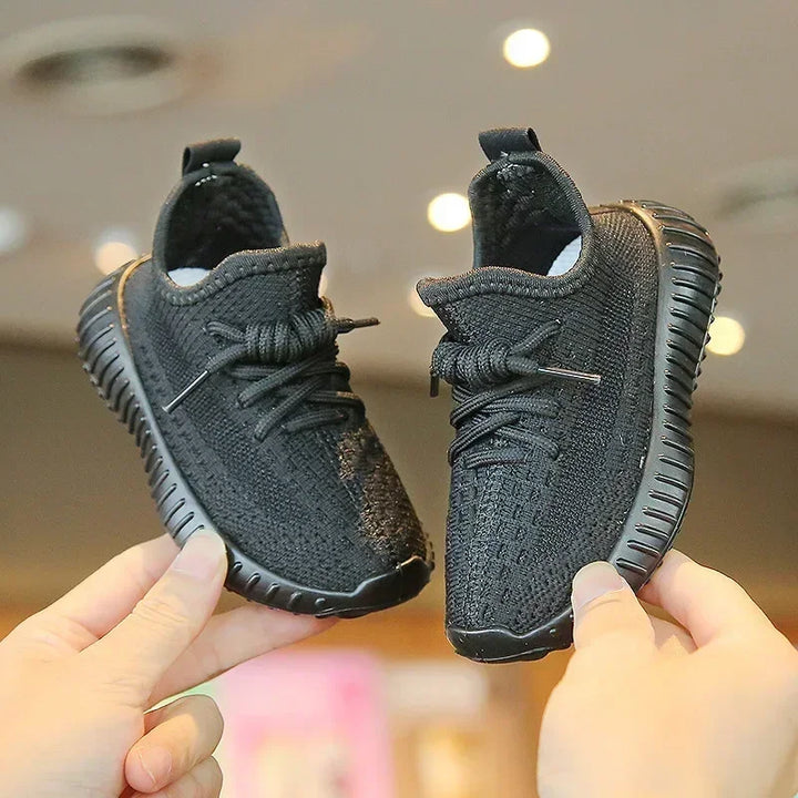 Baby Shoes Kids Sneakers Spring Summer Sandals Fluorescent Sole Sports Tennis Running Casual Flats Breathable Boys Girls Shoes